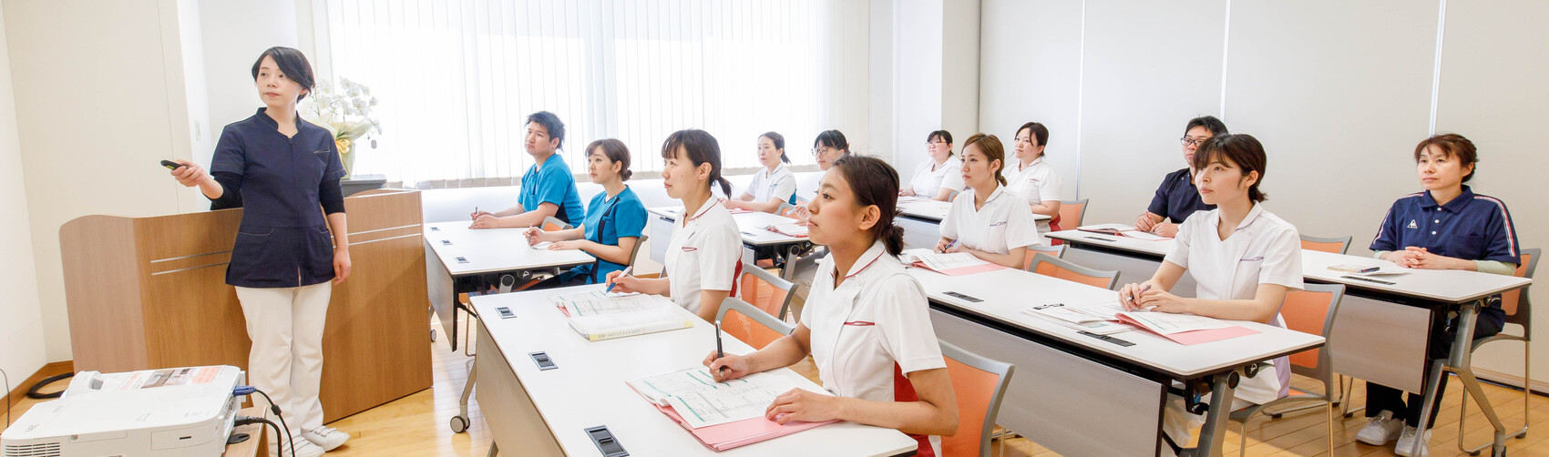 看護技術研修の様子